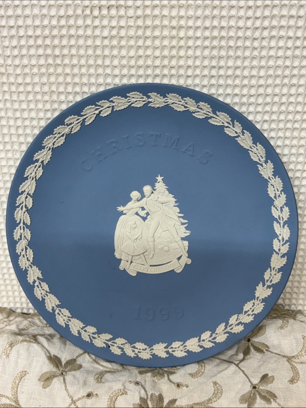 Wedgewood Jasperware Christmas plate
